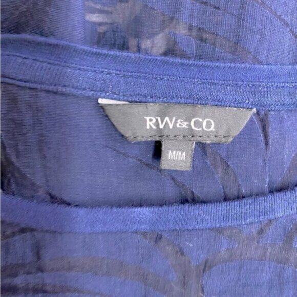 5/$25 RW&CO. Blue Semi Sheer Short Sleeve Blouse M - Picture 3 of 12